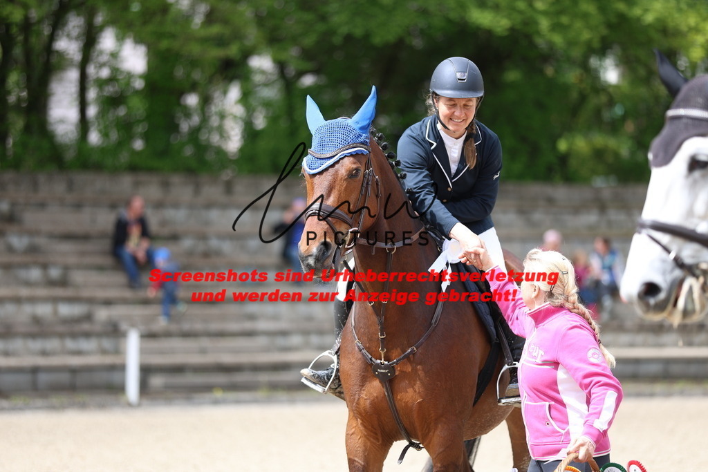 A40A1593 | lmwpictures - Realisiert mit Pictrs.com