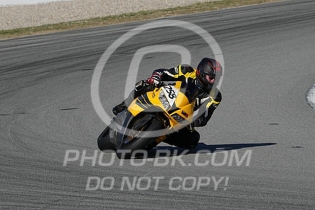 2023_10_27_PBK_13656 | Sportfotografie; SlowMotion; Video; Rennstrecke; Hafeneger; Speer; Racing; RSE; BMW; CBO; Trackday; Motorsportarena; Hockenheimring; Brno; Most; Barcelona; Valencia