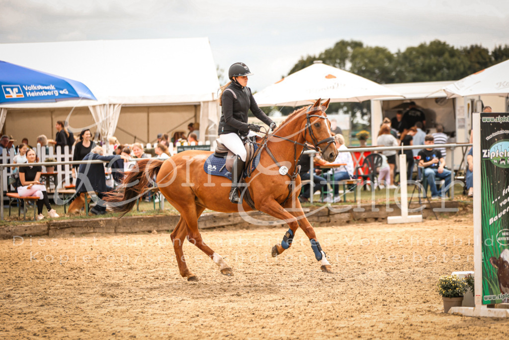 06.SoSpWB00223 | Leoni Ertmer Photography - Realisiert mit Pictrs.com