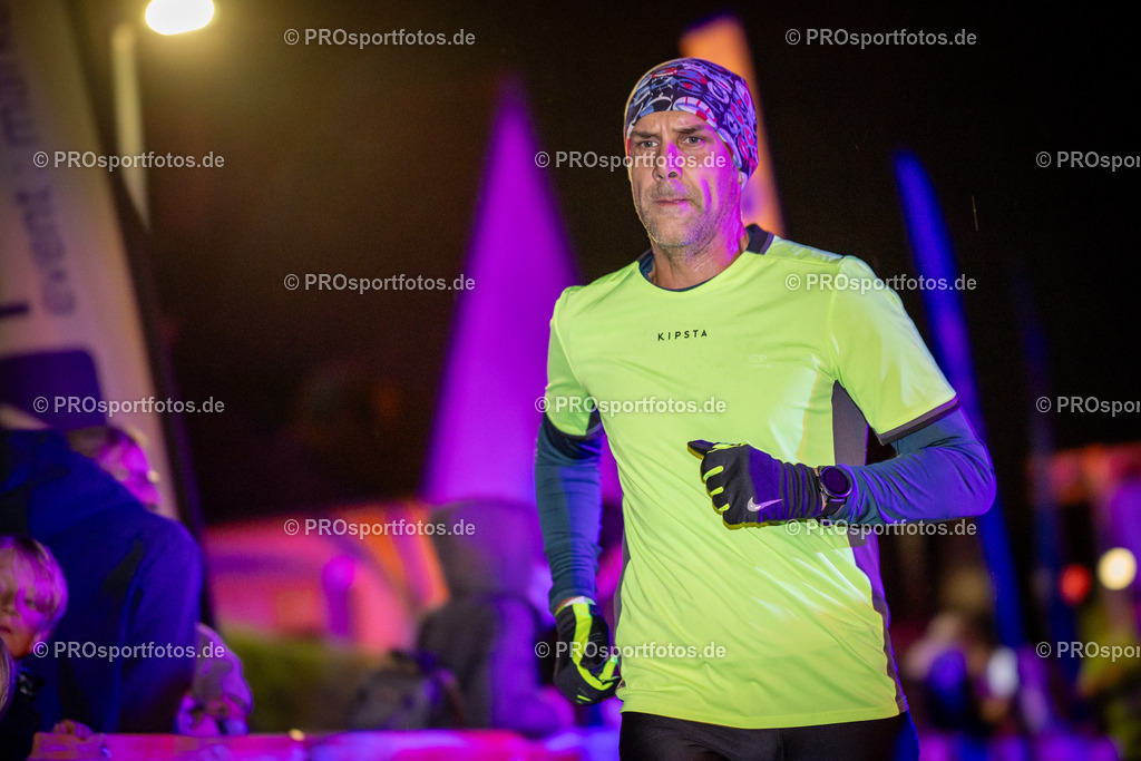 Martinslauf Sindorf 2023 in Kerpen-Sindorf, 09.11.2023 | Impressionen vom Martinslauf Sindorf 2023 am 09.11.2023 in Kerpen-Sindorf (Nordrhein-Westfalen).