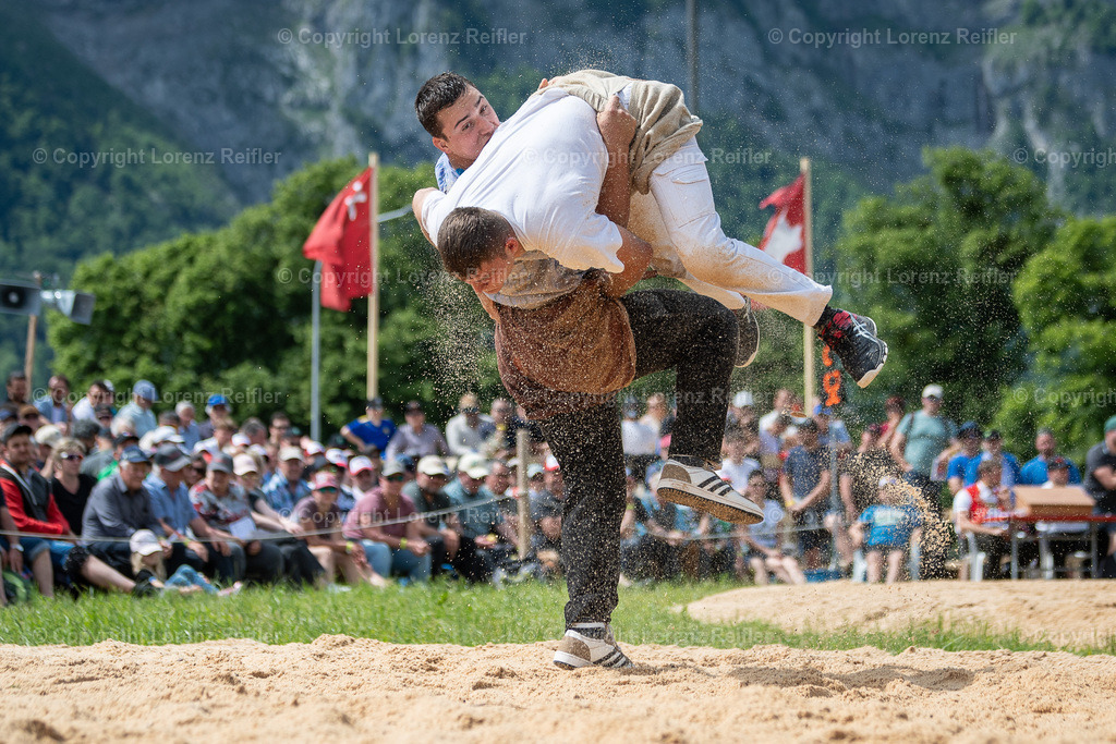 Schwingen -  Glarner Bündner 2024 | Glarus, 20.5.24, Schwingen - Glarner Bündner.
