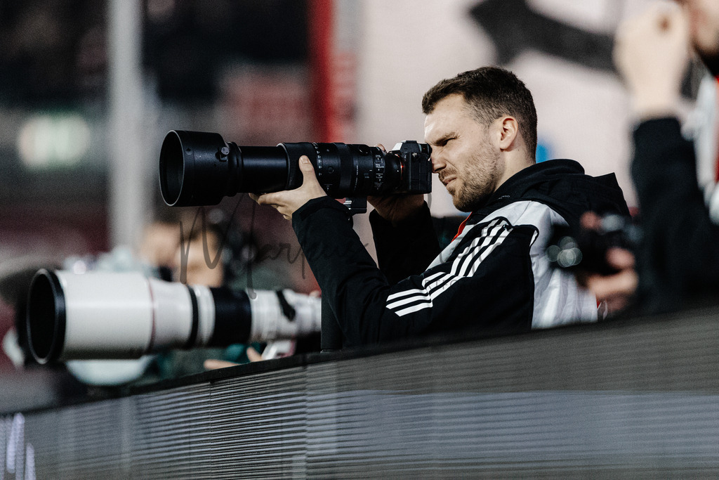 2. Bundesliga, Saison 2023/24, 25. Spieltag: Fortuna Düsseldorf - Hamburger SV | Düsseldorf, 08.03.2024: 2. Bundesliga, 25. Spieltag, Fortuna Düsseldorf gegen Hamburger SV in der Merkur Spiel-Arena in Düsseldorf. Foto: sportfotografie.ms | Markus Paletta - Realisiert mit Pictrs.com