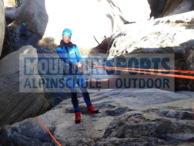 P9270045 | Bestelle die Bilder deines Berg- oder Wasser-Abenteuers mit Mountain Sports bequem von zu Hause aus direkt über unseren Online Fotoshop von pictrs.com. - Realisiert mit Pictrs.com