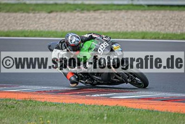 spof3826 | Professionelle Fotos von Sportveranstaltungen, aber auch Hochzeiten und anderen Events. - Realisiert mit Pictrs.com