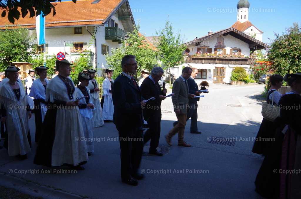 IMGP5330 | fotografiert von Axel PollmannLeonhardi Wallfahrt Benediktbeuern und Murnau, Fronleichnam, Fasching, Landschaft im Loisachtal und Benediktbeuern  - Realisiert mit Pictrs.com