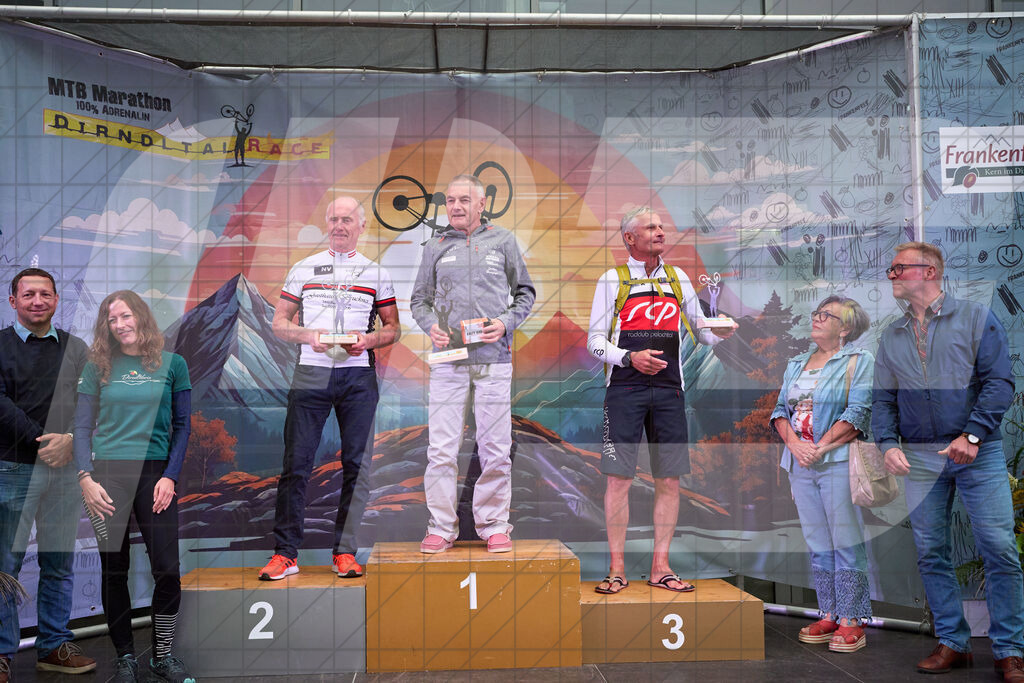 Betriebszentrum Laubenbachmühle, Frankenfels, Österreich - 13. September 2025: Dirndltal Race - Fun und Trophy Race - SiegerehrungFotograf: Martin Bihounek / martinbihounek.com | 13. September 2025 Betriebszentrum Laubenbachmühle, Frankenfels, Österreich : Dirndltal Race - Fun und Trophy Race - Siegerehrung •••••Photo by: Martin Bihounek / martinbihounek.comInsta: @martinbihounekcom