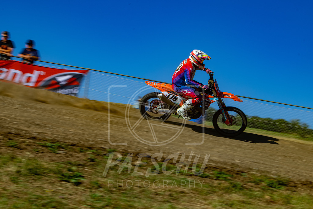 Se E+R (545) | Paeschuphoto Shop - Wer nicht sucht der auch nicht findet.Ob Motocrossbilder oder von einem besuchtem Spiel, Hauptsache Action. - Realisiert mit Pictrs.com