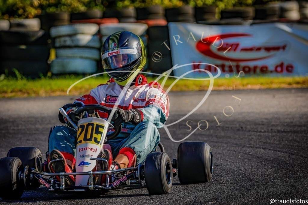 CDD0CAFB-D5F8-4307-8AA1-B88AC596C887 | traudl_s_fotos
