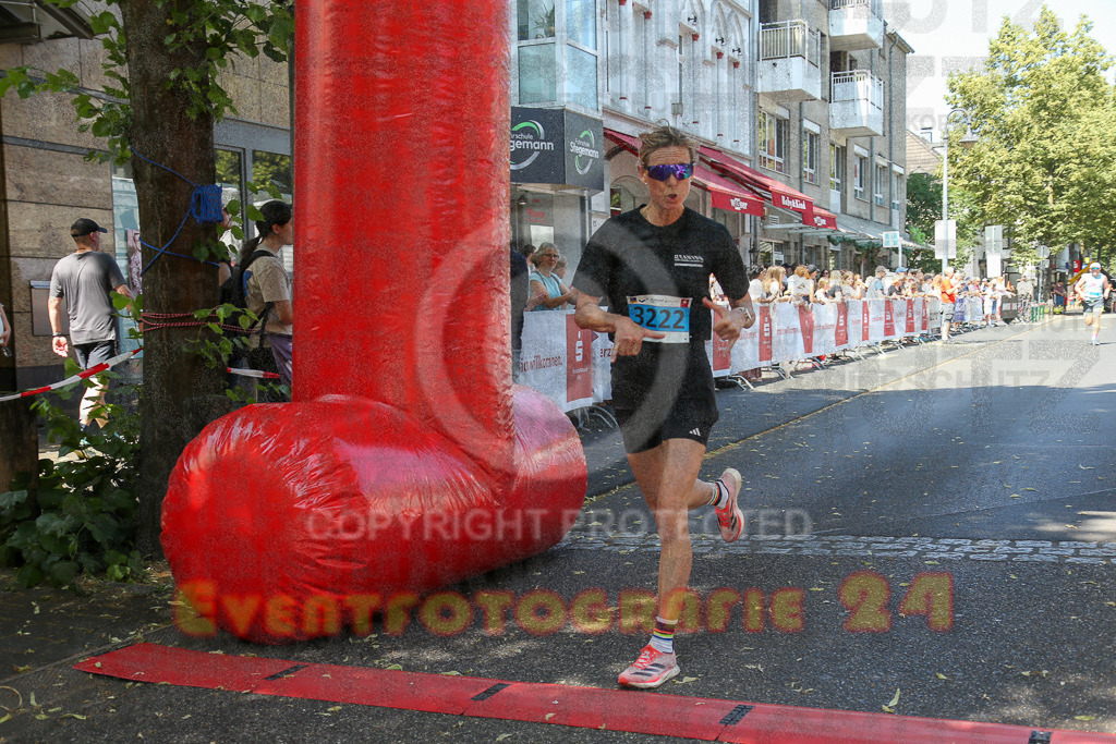 250621_1149_EX1_4096 | Sportfotografie im Rhein-Sieg Kreis, Köln, Bonn, NRW, Rheinland Pfalz, Hessen, etc. Unser Tätigkeitsfeld umfasst den Laufsport vom Volkslauf über den Marathon, Duathlon, Triathon bis zum Ultralauf wie Kölnpfad Ultra oder Schindertrail.
