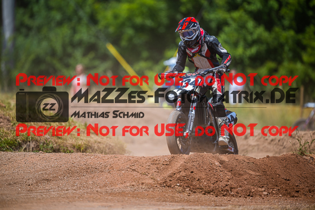 MaZZes_FotoMatrix_220619_3686 | S4