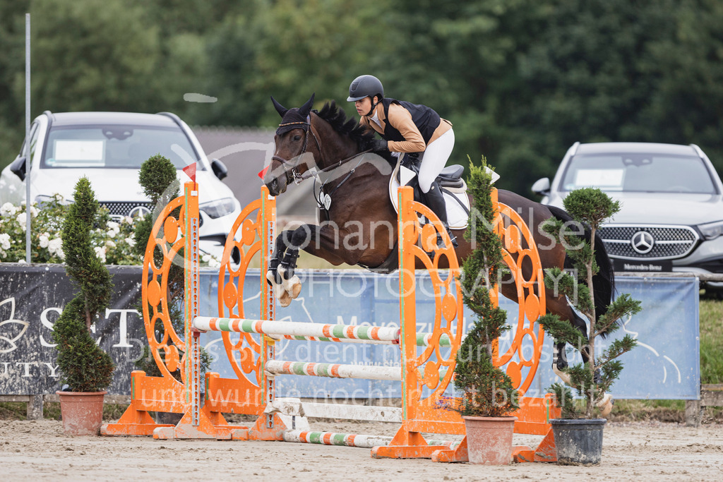 250627_PfSpTa_Stil-A1-208 | Deine schönsten Turniermomente als professionelle Fotos! Entdecke hochwertige Pferdesport-Fotografie im Online-Shop. Jetzt Fotos finden & bestellen!