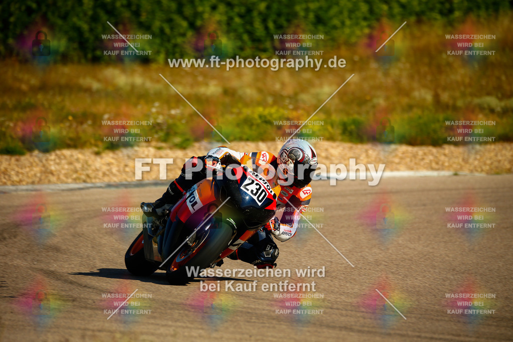 _MOT8611 | Hier findet Ihr Bilder von Touristenfahrten auf der Nürburgring Nordschleife oder von anderen Veranstaltungen die ich besucht habe. Viel Spass beim Durch Schauen 