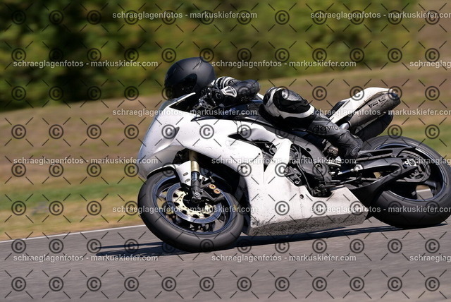 26bt04-1788 | markuskiefer.com - Realisiert mit Pictrs.com