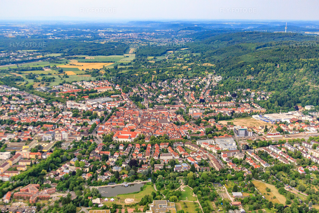 Luftbild: Ortsansicht von Süden in Ettlingen im Bundesland Baden-Württemberg in Deutschland. Foto: IMG_66719.jpg vom 07.06.2014 durch Werner Riehm/FLY-FOTO.deAuflösung des Originals: 4752 x 3168 px