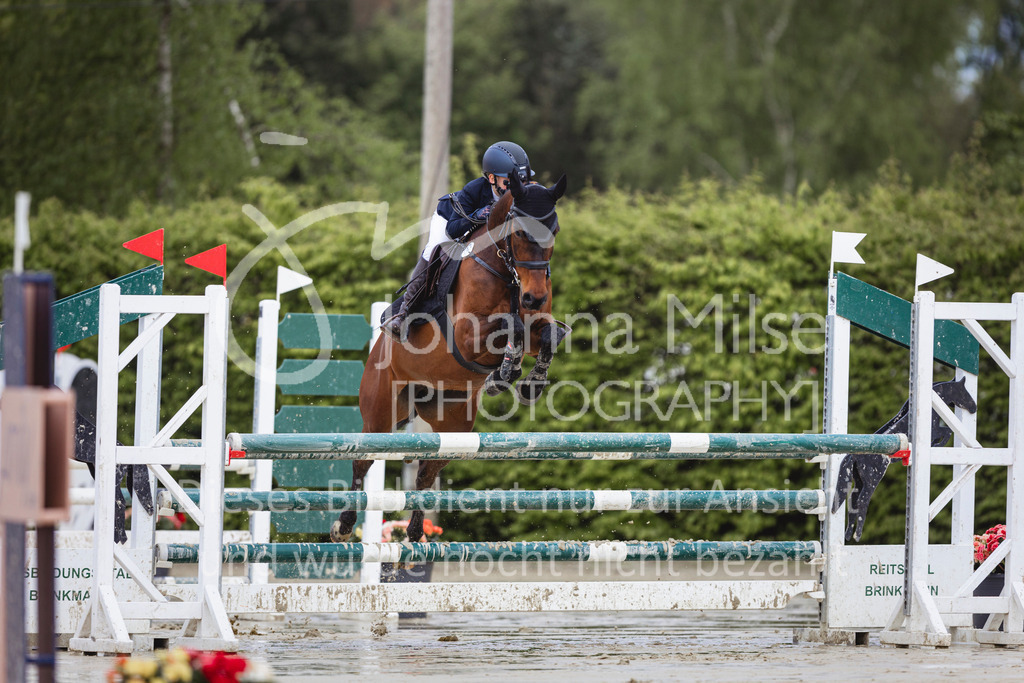 240426_Olfen-Vinnum_PonyTrophy-266 | Deine schönsten Turniermomente als professionelle Fotos! Entdecke hochwertige Pferdesport-Fotografie im Online-Shop. Jetzt Fotos finden & bestellen!