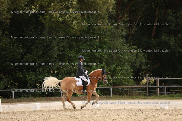 HG9A0631 | laurarinckfotografie - Realisiert mit Pictrs.com