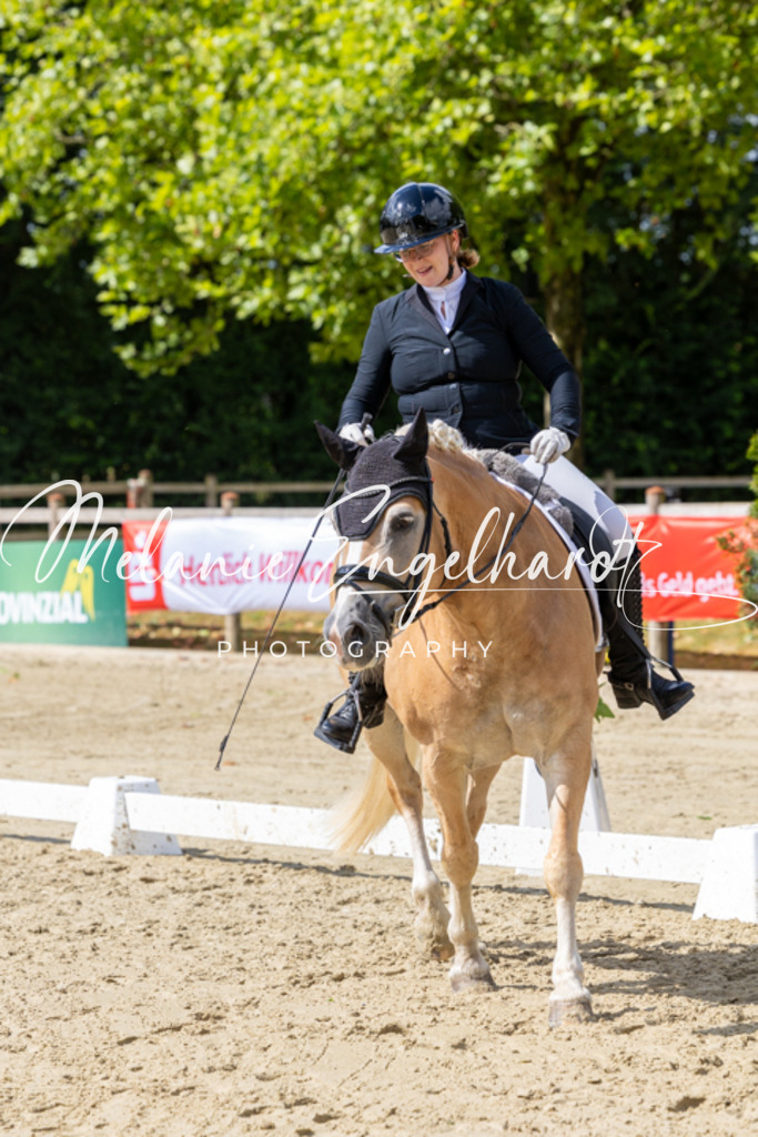 7I8A4207 | melanie-engelhardt-photography - Realisiert mit Pictrs.com