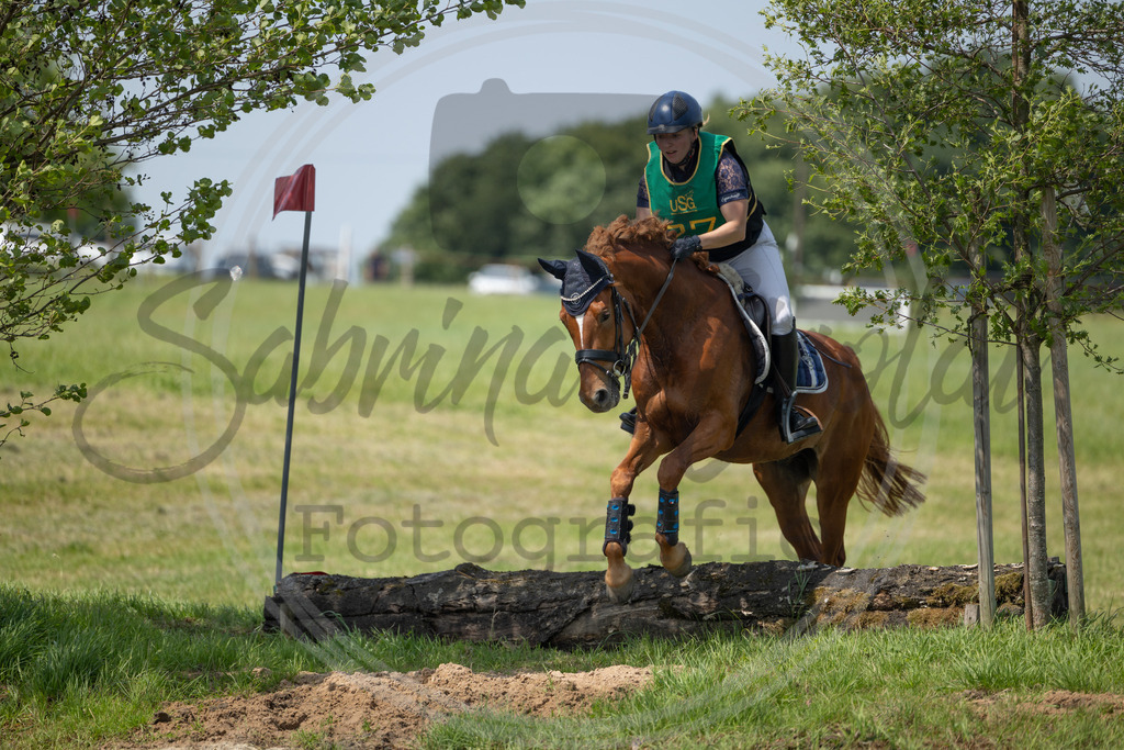 994A0799 | sabrinanicolaifotografie - Realisiert mit Pictrs.com