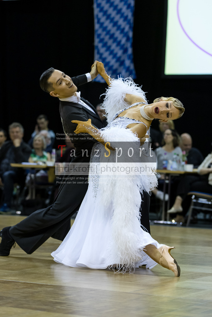 20241102_DC_HGR_Std_08988 | Tanzsportbilder, Standardtanz, Lateintanz, WDSF, DTV, LTVB, dancecomp, goc, hessen tanzt, blaues band der spree, walzer, tango, wiener walzer, slowfox, quickstepp, samba, rumba, cha-cha-cha, paso doble. jive, hd-kroft photography, turniertanzsport