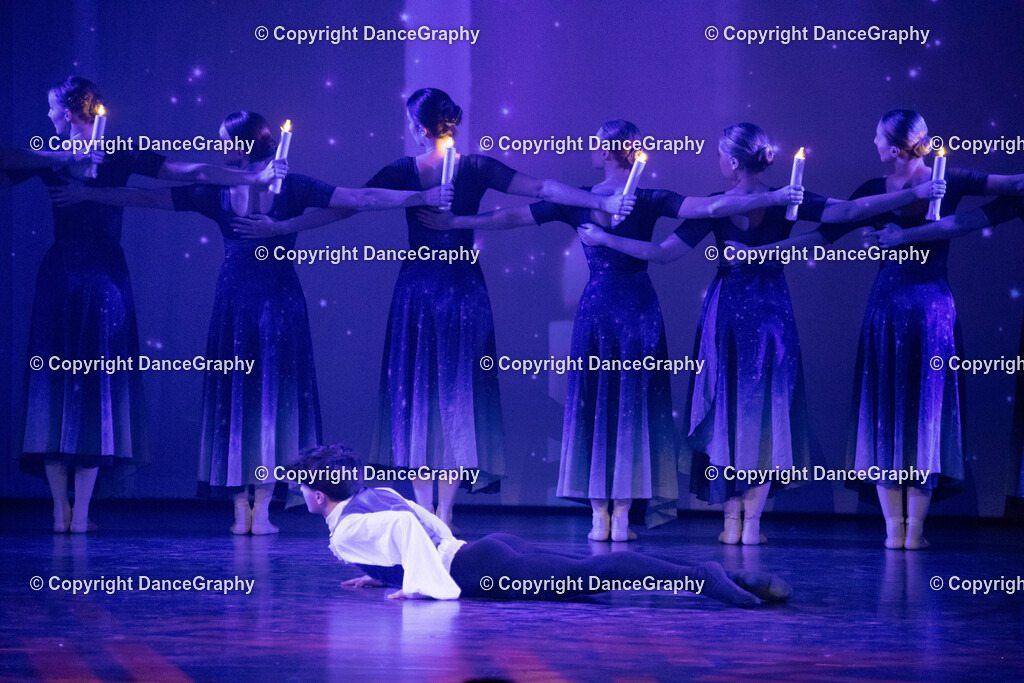 GPHY2376 | DanceGraphy - Realisiert mit Pictrs.com