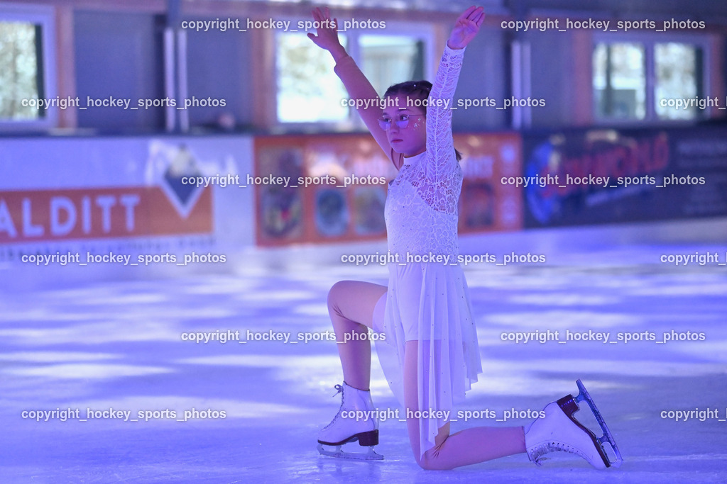 Eishallen Eröffnung Eberstein | Eishallen Eröffnung Eberstein, Eishallen Eröffnung Eberstein am 07.12.2024 in Eberstein (Halle Eberstein), Austria, (Photo by Bernd Stefan)