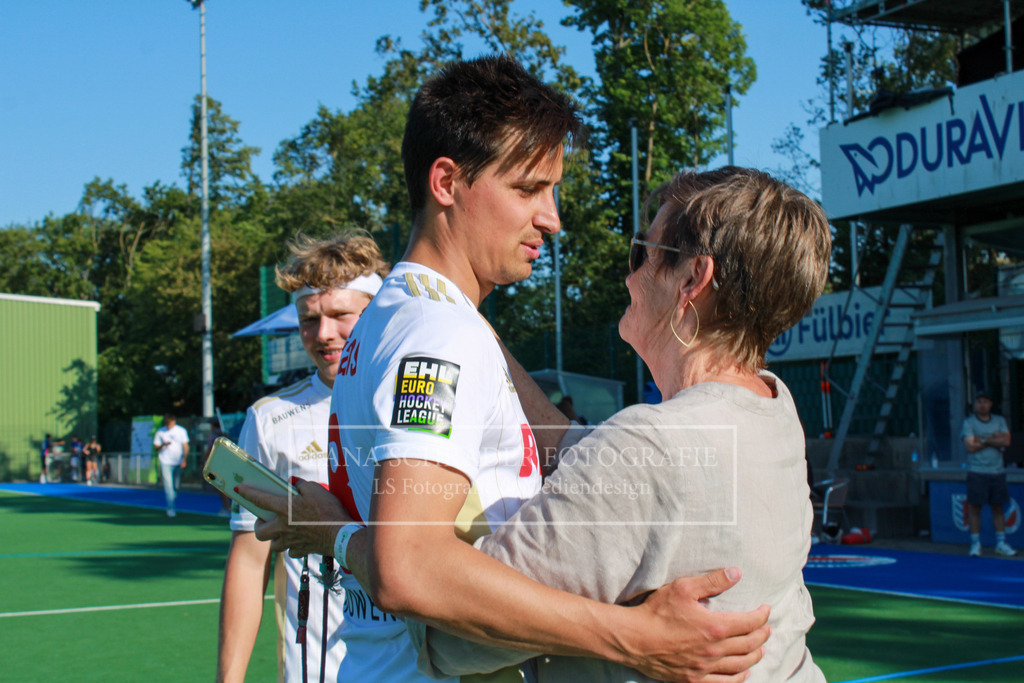 DM23 Finale Herren Mannheimer HC -  Rot-Weiß Köln 04.06.23-303 | lanaschraderfotografie - Realisiert mit Pictrs.com