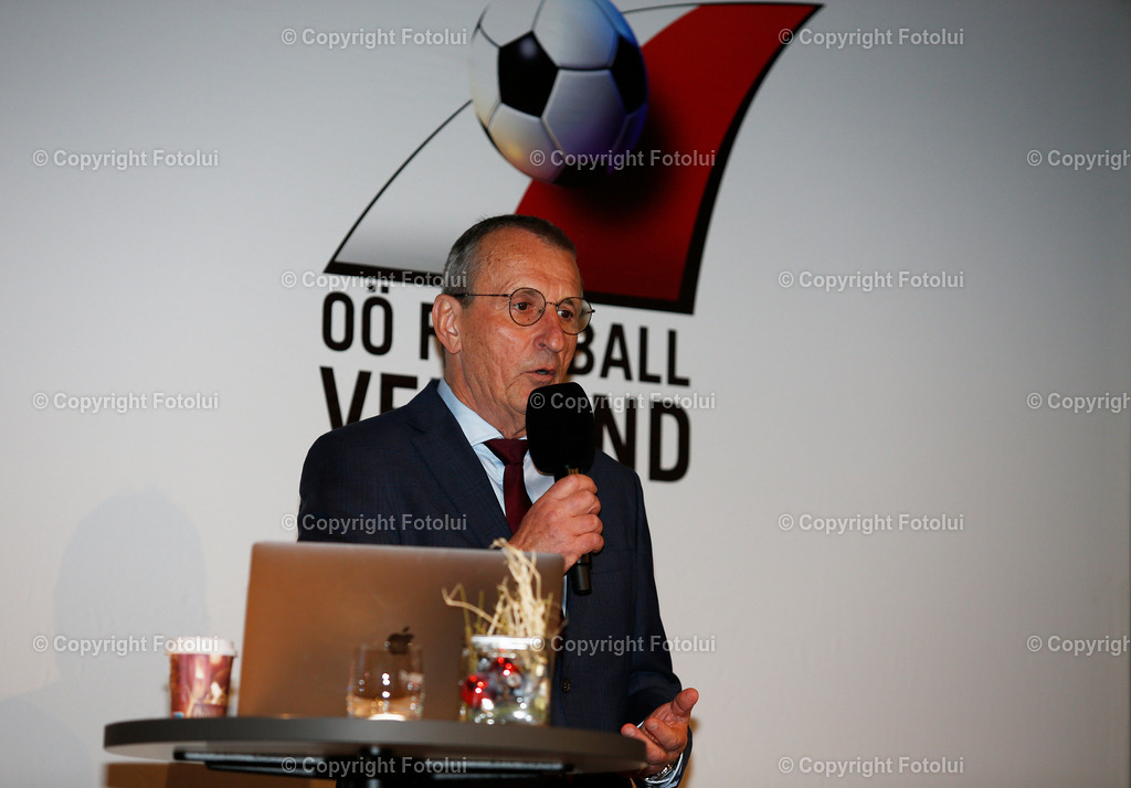 A_LUI_191223_45 | bilder, linz, photo, foto, fussball, sport, fotolui, bundesliga