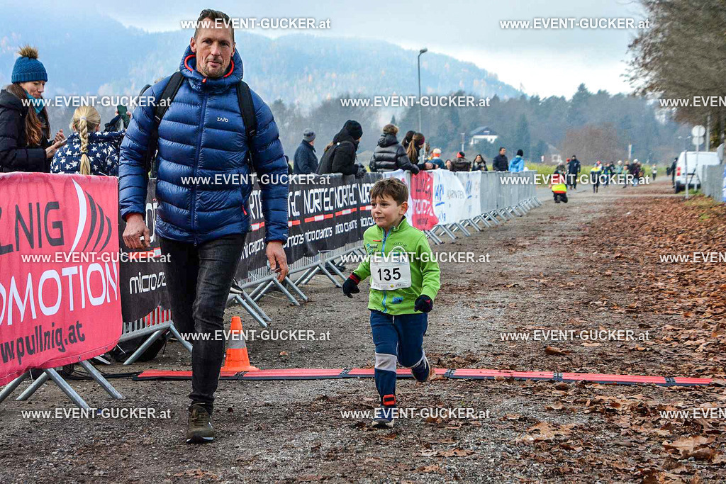 2025.11.30 - KLC Adventlauf 2025 (M_Ragonese)_44 | Sportfoto event-gucker Herbert Scherer
