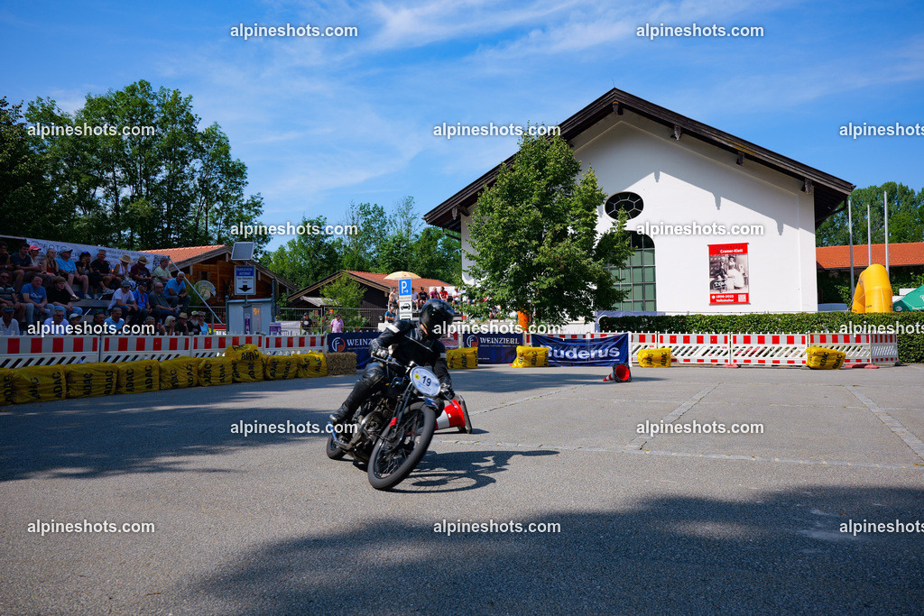 P1014900 | Erleben Sie atemberaubende, hochqualitative Fotos Ihrer Fahrt entlang der malerischen Alpenstraßen. Besuchen Sie alpineshots.com, um professionelle Aufnahmen Ihrer unvergesslichen Reise zu finden und zu kaufen - Realisiert mit Pictrs.com