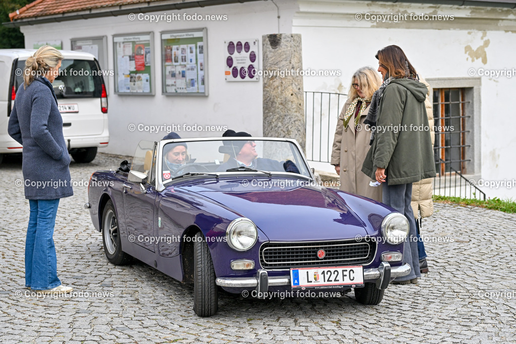 Frauen fuer Frauen_ Charity Oldtimerfahrt_ 04.10.2025-2 | 04.10.2025, Linz, AUT, Oldtimer Charity im Bild Frauen fuer Frauen Oldtimerfahrt, Teilnehmer©Harald Dostal / fodo.media