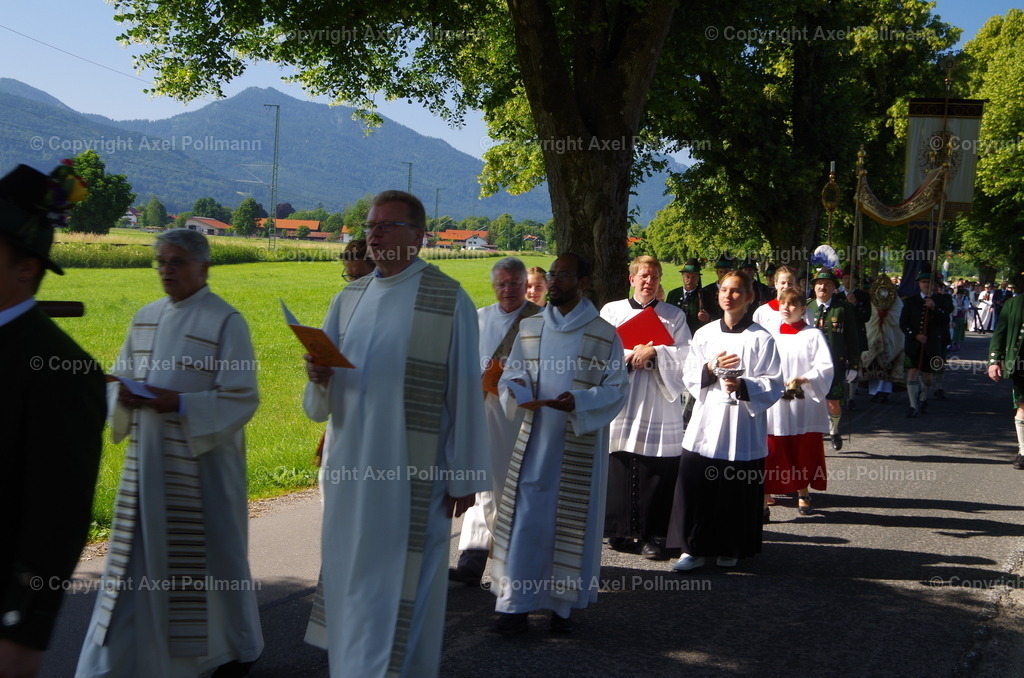IMGP4990 | fotografiert von Axel PollmannLeonhardi Wallfahrt Benediktbeuern und Murnau, Fronleichnam, Fasching, Landschaft im Loisachtal und Benediktbeuern  - Realisiert mit Pictrs.com
