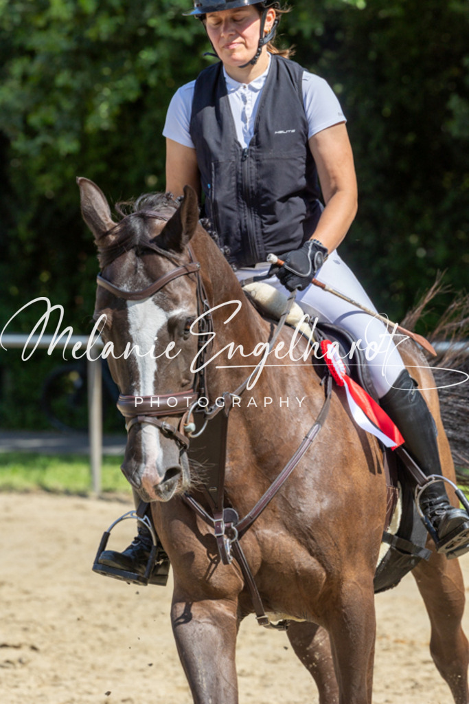 7I8A1369 | melanie-engelhardt-photography - Realisiert mit Pictrs.com