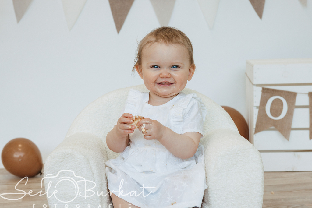 20260222-0G3A9403 | Authentische, natürliche und emotionale Fotoshootings auf der Nordseeinsel Föhr. Als Fotografin halte ich deine schönsten Momente in einzigartigen Neugeborenen-, Familien-, Paar- und Einzelshootings fest. Jetzt einen Termin vereinbaren!