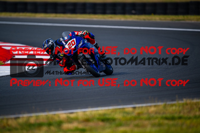 MaZZes_FotoMatrix_220520_0469 | Fotograf Mathias Schmid
Sportfotograf,
Eventfotograf,
Hochzeitsfotograf,
Portraitfotograf