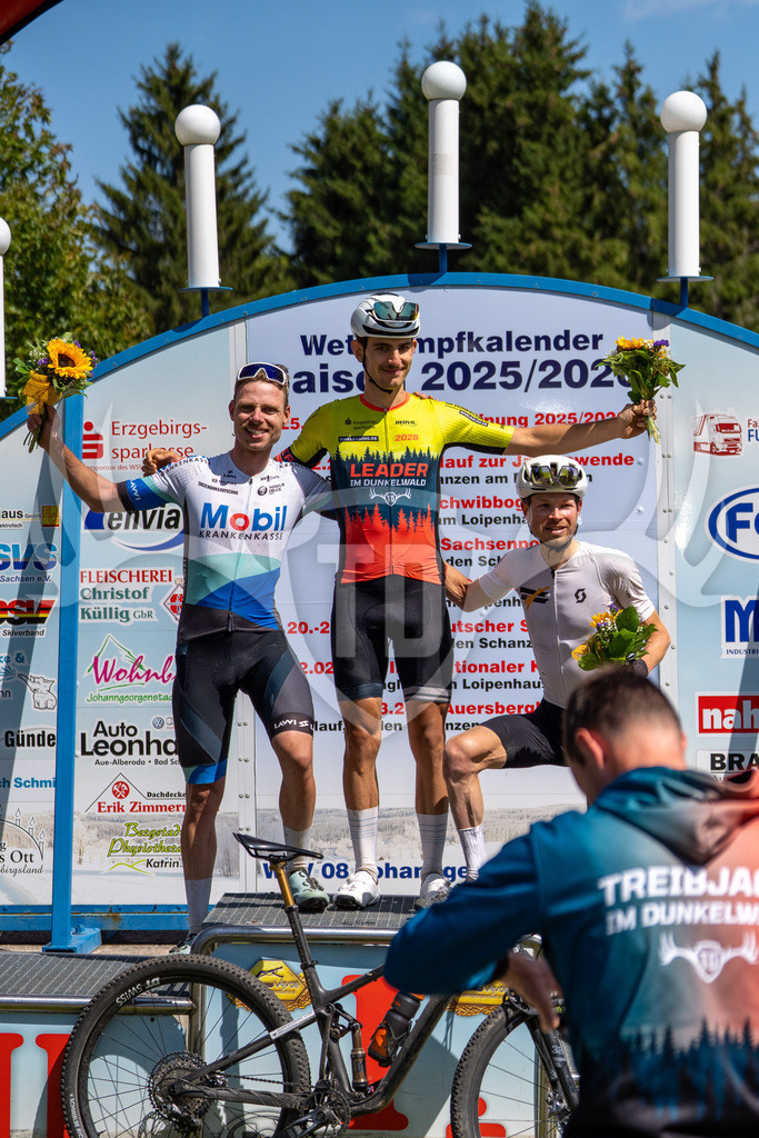 _DSC7072 | Fotogalerie der Treibjagd im Dunkelwald - Dein MTB Etappenrennen im Erzgebirge - Realisiert mit Pictrs.com