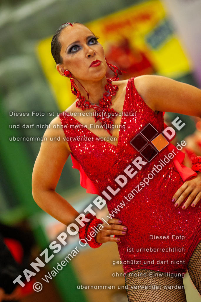 20090124-10261 | Hier finden Sie Tanz Bilder vom Latein und Standard Formationen tanzen. Sportbilder vom Tanzsport. Schöne Fotos und von Weltmeisterschaft, Europameisterschaft, Bundesliga, Regionalliga, Oberliga und Landesliga sowie von GOC Stuttgart, DanceComp, WM Bremen