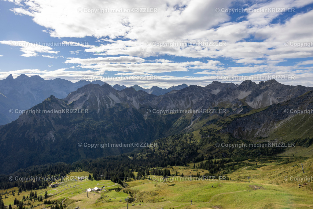 _J3A2734 | medienkrizzler - Realisiert mit Pictrs.com