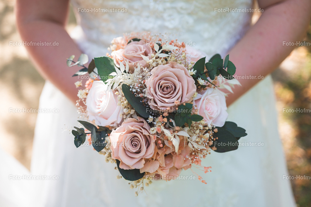 Hochzeit Celine und Michelle 228 von 510 | Professionelle Auftragsfotografie im Raum Celle & Umgebung. Hochzeiten, Geburtstage, Taufen Veranstaltungen, Websitefotos & mehr. Terminvereinbarungen unter +49 (0)1608554479