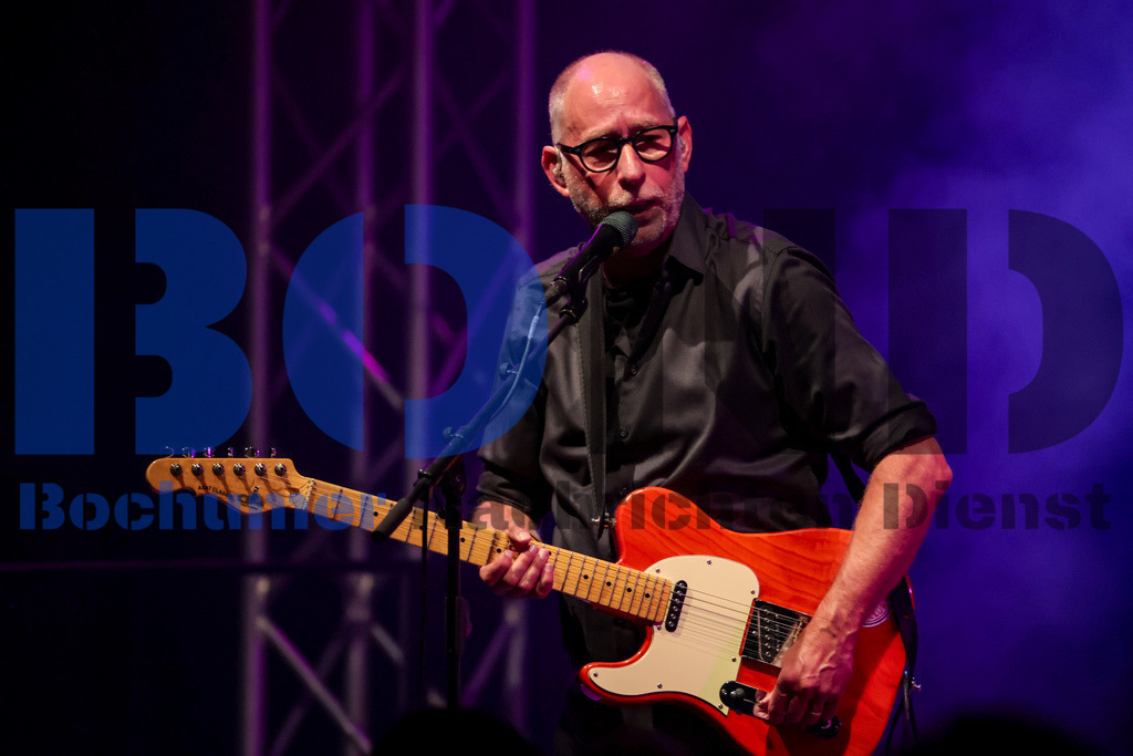 Zeltfestival Ruhr 2024 - Get Back / Beatles Tribute  {date} -  | {headline}(Foto: Sebastian Sendlak / BOND) - Realisiert mit Pictrs.com