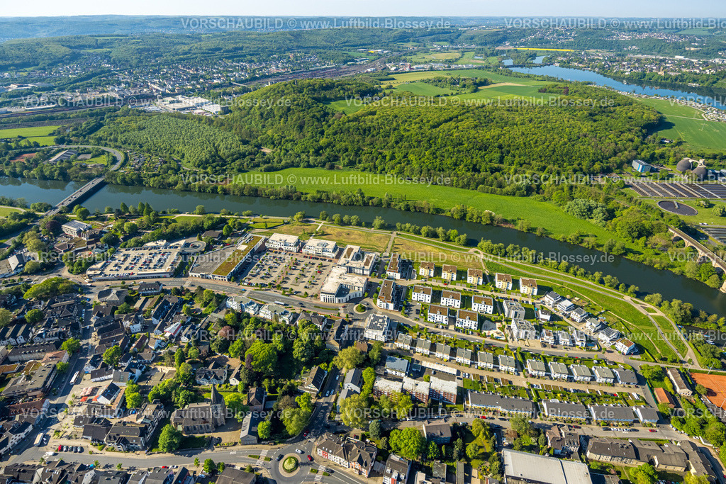 Herdecke240503402 | Luftbild, Ruhr Viadukt Herdecke, Kaisberg Wald und NSG Kaisbergaue am Fluss Ruhr mit  Ruhrverband Kläranlage Hagen, Ortsansicht mit Quartier Ruhr-Aue, Fluss Ruhr und Ruhrpromenade, Blick nach Hagen Vorhalle mit Rangierbahnhof, Herdecke, Ruhrgebiet, Nordrhein-Westfalen, Deutschland