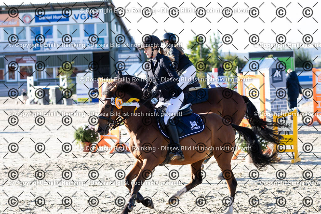 CL5A1017 | Emilia Reinking Fotografie - Realisiert mit Pictrs.com