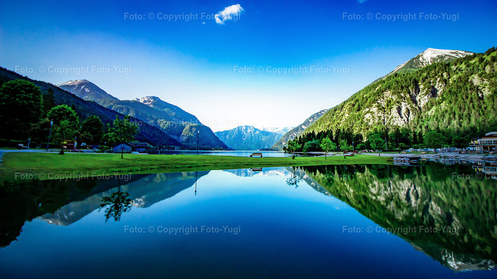 foto_yugi_0016 | Ansichten aus Würzburg sind Sehenswürdigkeiten die vom Herrn Ugur Yurdagül (foto-yugi) fotografiert und bearbeitet wurden.
Die Bilder wurden dem Komposition entsprechend bearbeitet und können als Print- oder Onlinemedien verwendet werden.