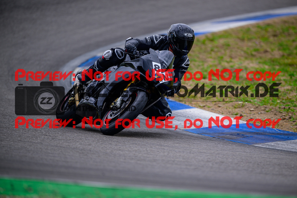 MaZZes_Fotomatrix_20250421_6007705_5723 | GELB