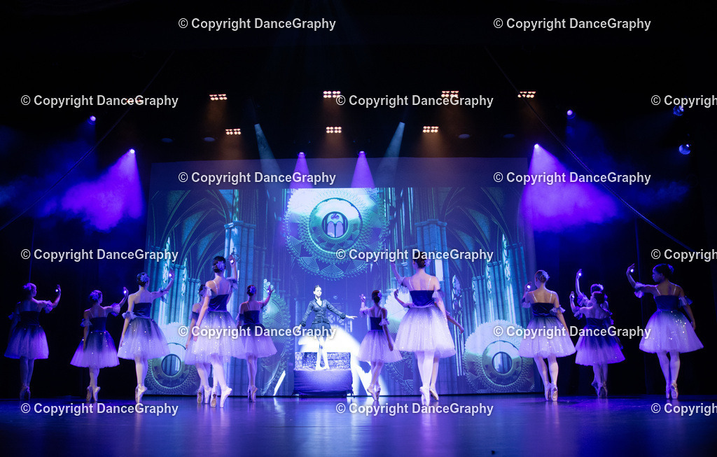 GPHY2671 | DanceGraphy - Realisiert mit Pictrs.com