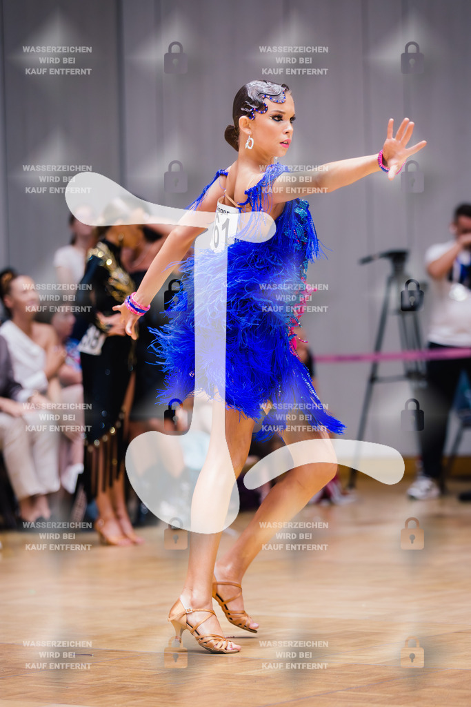 GOC 2025 - WDSF Solo Junior II Latin Female - 2025-08-21-8187 | Webshop for digital downloads and prints of dance sport, event & show photographer Julian Link - Realisiert mit Pictrs.com