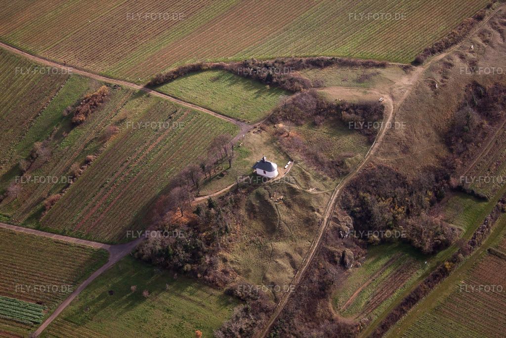 Luftbild: Kapelle Kleine Kalmit in der Pfalz in Ilbesheim bei Landau im Bundesland Rheinland-Pfalz in Deutschland. Foto: IMG_61296.jpg vom 30.11.2013 durch Werner Riehm/FLY-FOTO.de