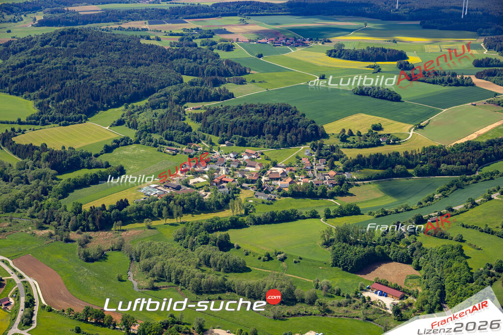 Die Luftaufnahme Rammersberg - Velburg wurde 2022 vom Flugzeug aus (keine Drohne) erstellt. Hohe Auflösung -für große Poster und Wandbilder geeignet - Garantiert!