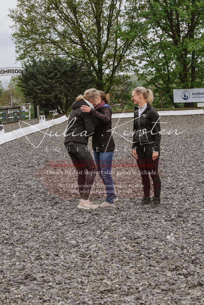 20230514_JK-Röhrsdorf-25-412 | Pferde- und Turnierfotografie in Westsachsen. Pferdeportraits, Auftragszeichnungen und intuitive Kunst.