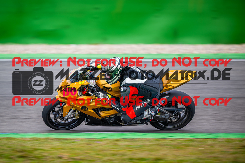 MaZZes_Fotomatrix_20240316_6007705_6135 | Fotograf Mathias Schmid
Sportfotograf,
Eventfotograf,
Hochzeitsfotograf,
Portraitfotograf