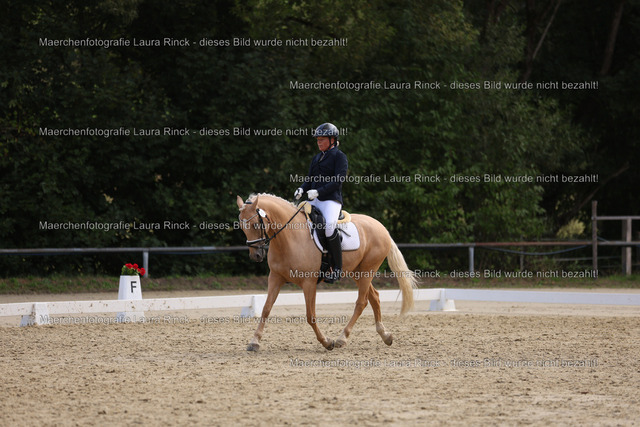 HG9A1575 | laurarinckfotografie - Realisiert mit Pictrs.com